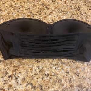 Body glove strapless bathing suit top, medium